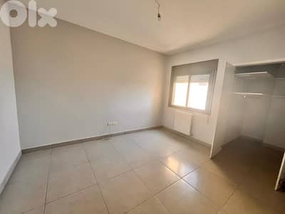 AMAZING APARTMENT IN ACHRAFIEH PRIME (230SQ) 3 BEDROOMS , (AC-876)