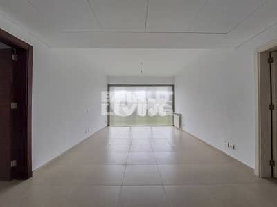 Private Garden | Spacious | 24/7 Elec + Security | Sea View
