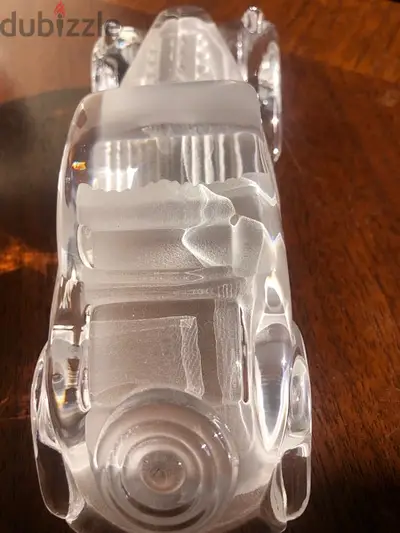 Car model in lead crystal glass