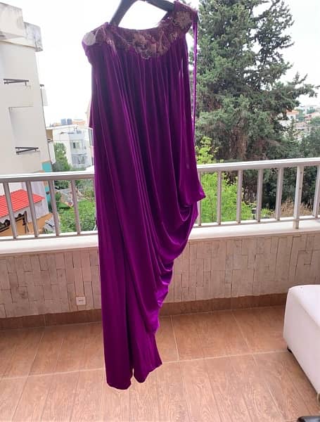 woman dress 0
