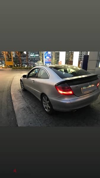 Mercedes-Benz C-Class 2003