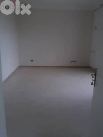 SEA VIEW APARTMENT IN MTAYLEB PRIME (240SQ) , (MT-118)