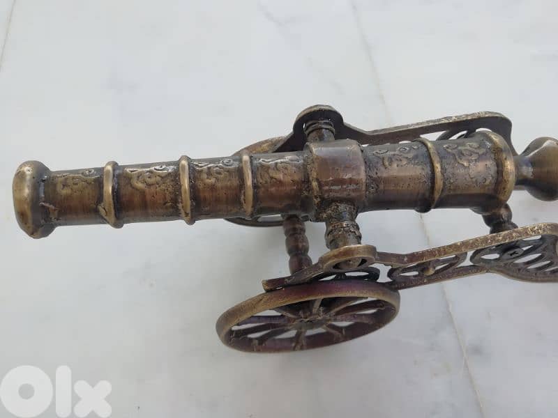 مدفع برونز 4