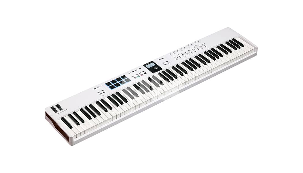 Arturia Keylab Essential 88 MK3 MIDI Keyboard Controller 3