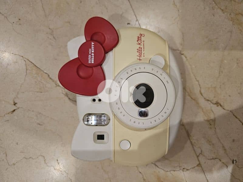 fujifilm hello kitty instax special edition 0