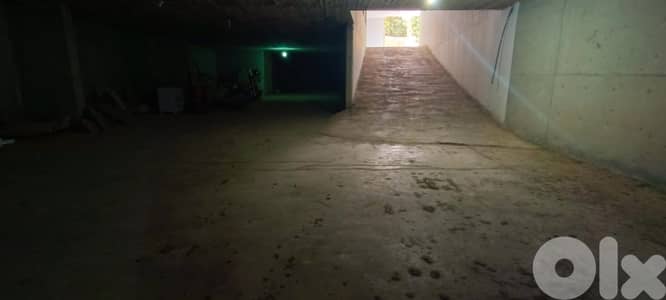 L15538-2-Floor Warehouse for Rent in Bouar
