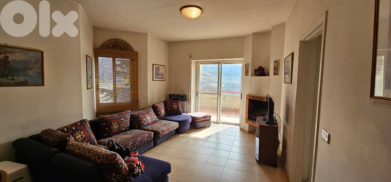 L15552-Fully Decorated Chalet for Sale In Faraya 0