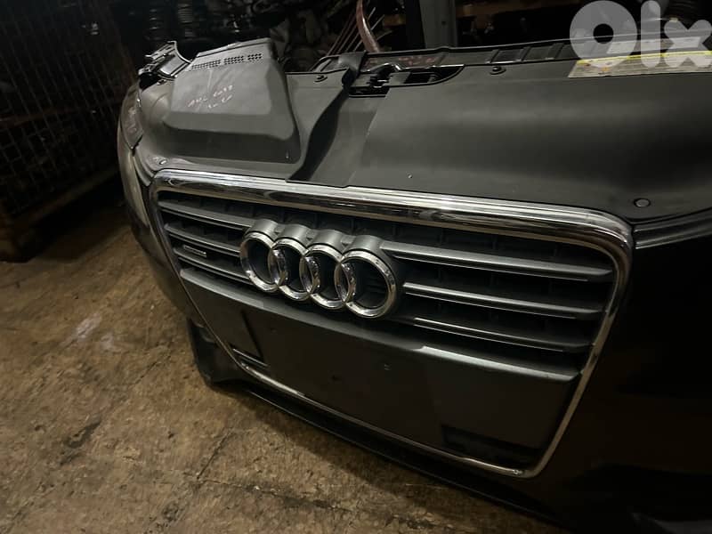 Audi A4 2012model 2