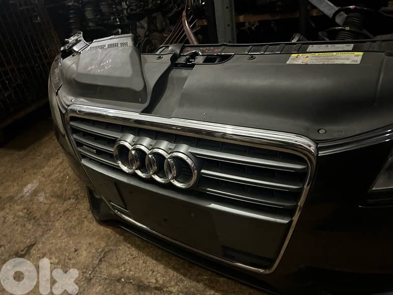 Audi A4 2012model 3