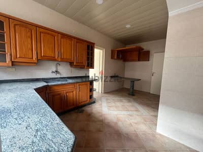 Catchy Apartment for sale in Hamra شقة رائعة للبيع بالحمرا