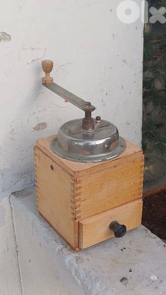 antique 3