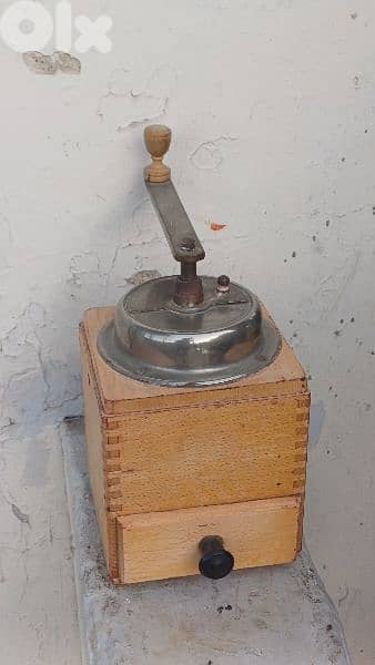 antique 4