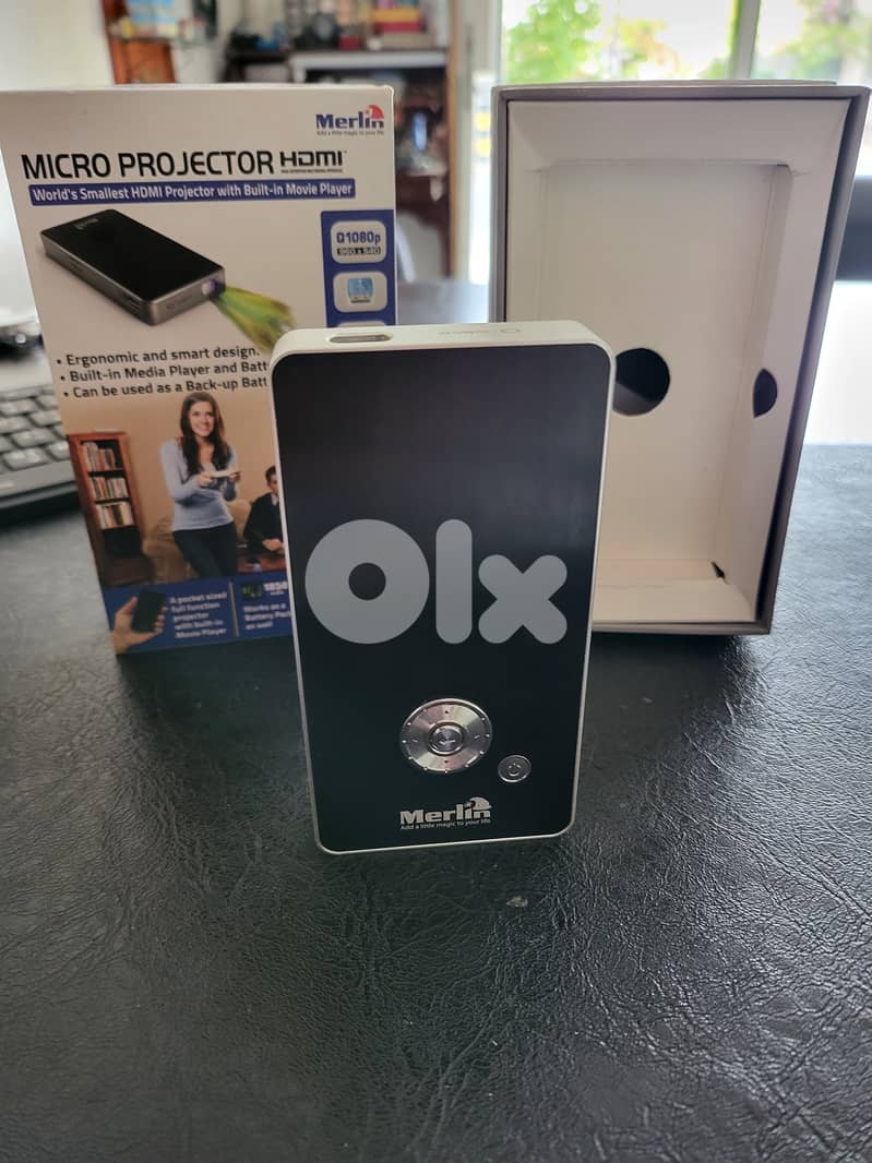 MERLIN MICRO PROJECTOR HDMI 2