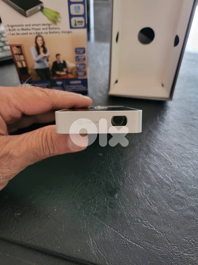 MERLIN MICRO PROJECTOR HDMI 3