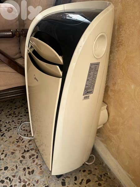 Ac 12000 btu media used like new in very good condition 1