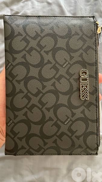 Guess Wristlet 2
