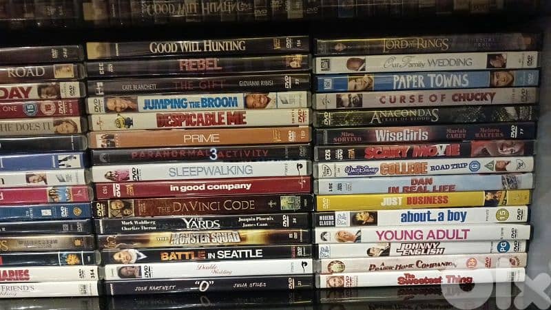 CDs DVDs VHS Cassettes 1