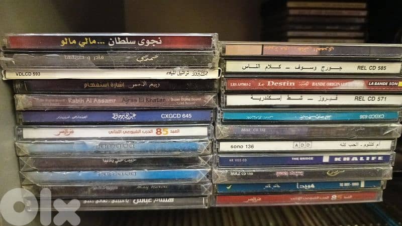 CDs DVDs VHS Cassettes 9