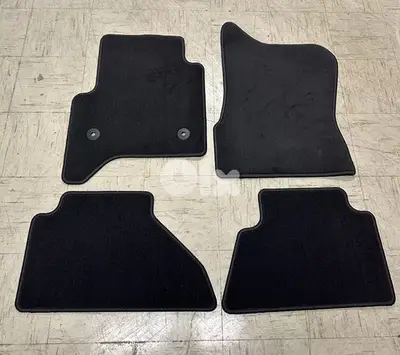 2015 - 2020 Cadillac Escalade Original Floor Mat