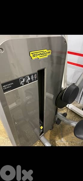 Abs crunch machine technogym original like new 2