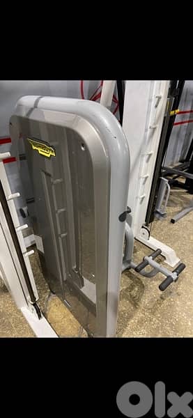 Abs crunch machine technogym original like new 4