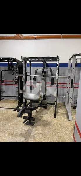 Multifunction machine nordictrack with bench like new
