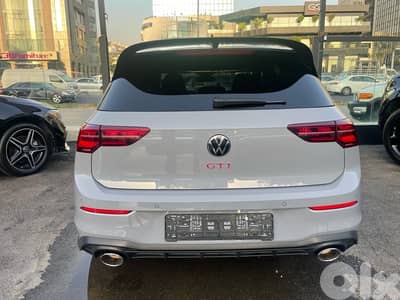 Volkswagen Golf 8 GTI  Club Sport 2021 , 300 horse power