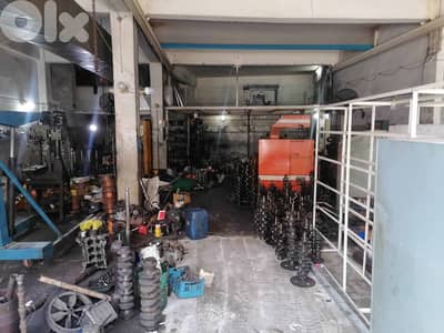 180 SQM Warehouse/Shop in Dora, Metn (Industial Area Main Road)