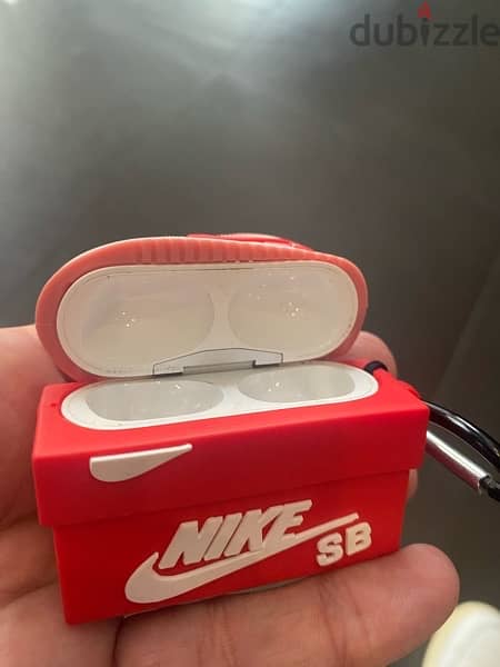 AirPods charging case apple AirPods Pro 2 / Nike SB 0