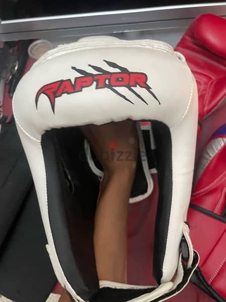 slightly  used boxing  equipment 5