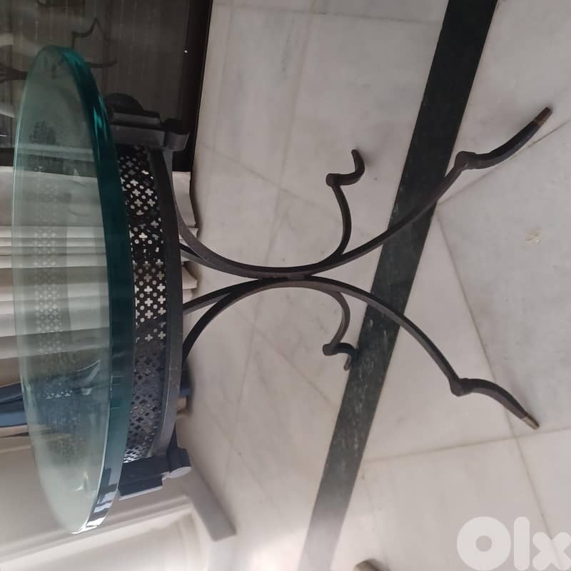 Side Tables fer forgee + Glass 1