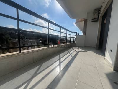 Prime Location ! One Bedroom apartment for rent in Broumana