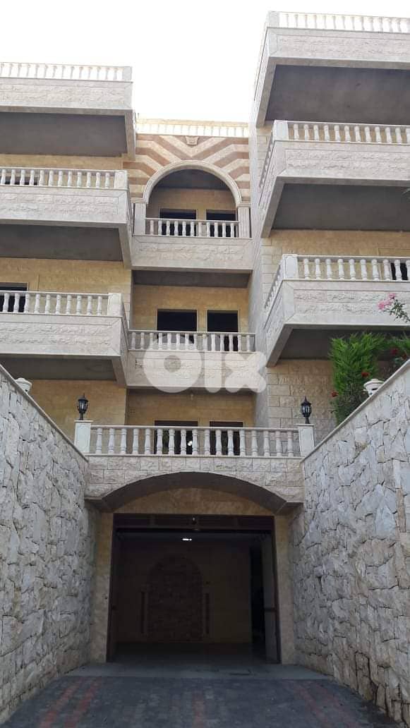 RWK379CA - Luxurious Building In Prime location For Sale In Ghedress 1