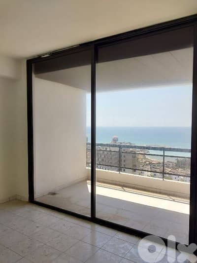 126 sqm Office for Sale in Kaslik Main Commercial Street FULL VIEW