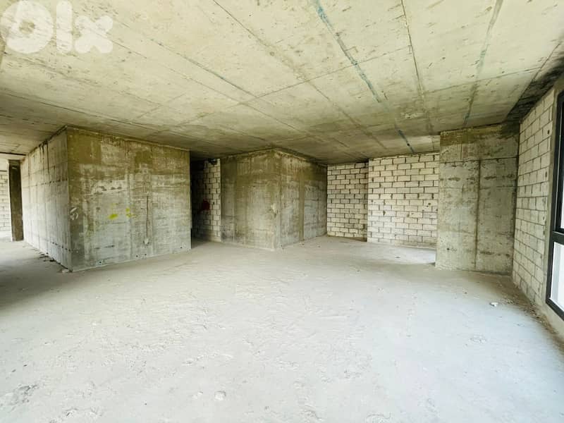 RAO26-4903 Office 300m for rent in Sin l Fil, $ 2,500 cash 0