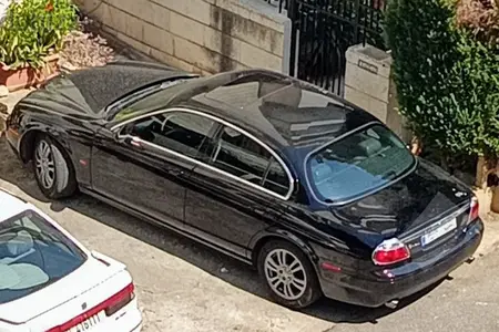 Jaguar S-Type 2005 Black on Black- Luxury, Full Options