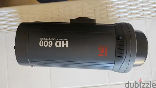 Flash 600