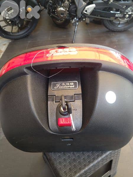 Jiaderui top box JD-R 668 (29liters) very good quality 2
