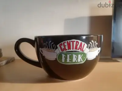 FRIENDS 'central perk'   big soup bowl new without box