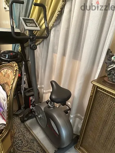 Gym exercise bike