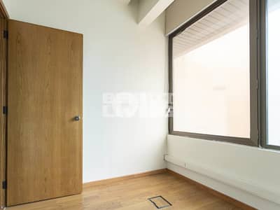 Modern & Spacious Office | Networked
