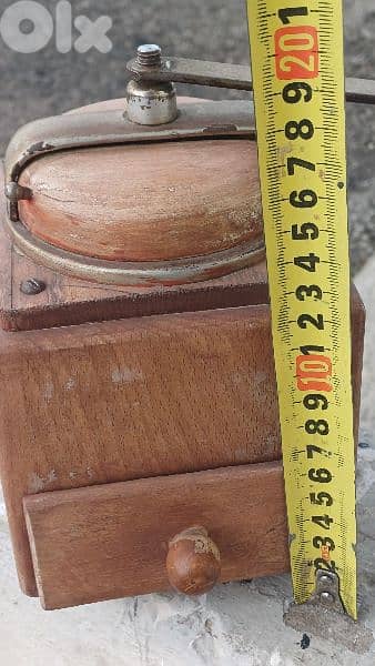 antique 9