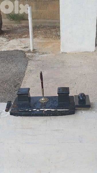 antique 0