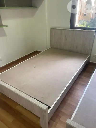 تخت مفرد و نص جاهز و حسب الطلب جديد من المعمل تخت مفرد و نص جاهز و حسب الطلب جديد من المعمل