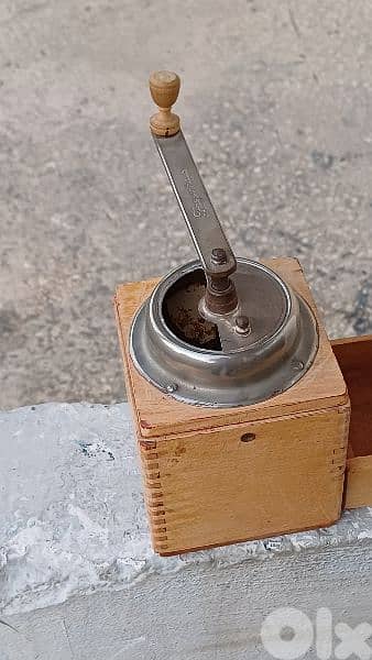 antique 9