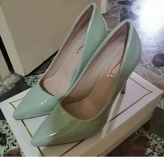 احذية نسائية 0