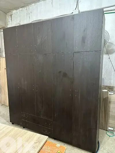 خزانة ست درف طابقين عرض 240 سم