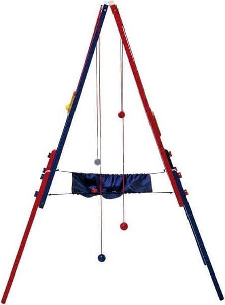 climbing wall ball race game 1