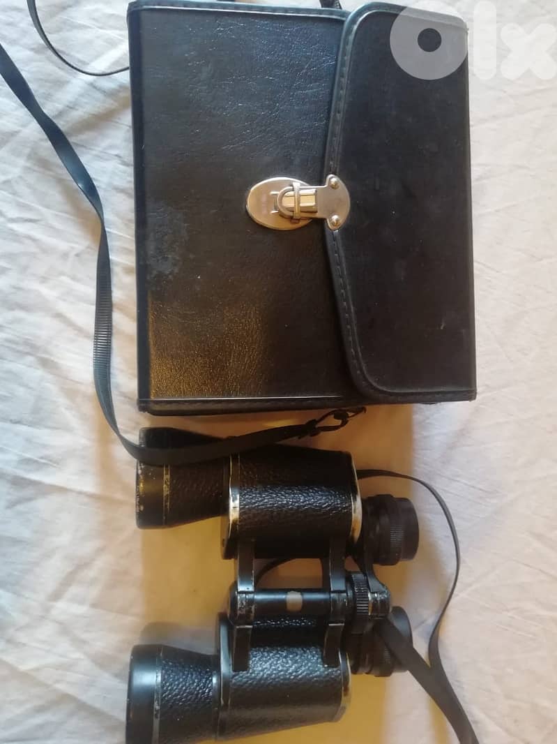 Safari vintage binocular 8 x 40 including neck strap & hard bag 0
