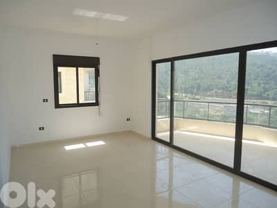 Apartment for sale in Qennebet Broummana شقة للبيع في قنابة برمانا